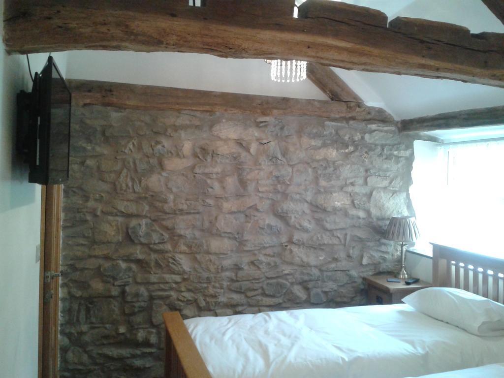 The Bear Bed & Breakfast เรย์อาเดอร์ ห้อง รูปภาพ